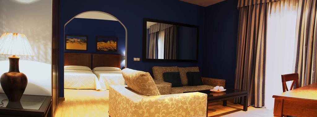 Hotel Ciudad Del Renacimiento Baeza Exteriér fotografie